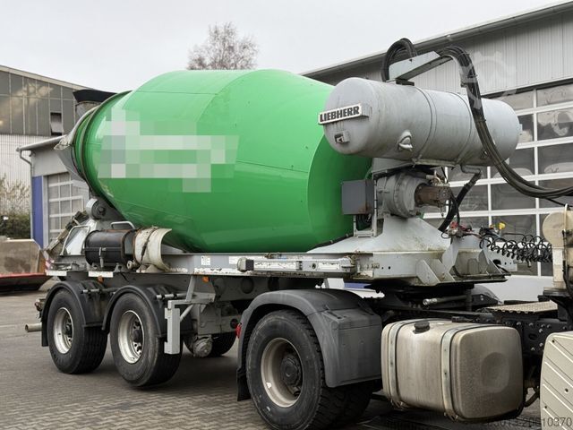 Betonszállító teherautó Liebherr Betonmischer Concrete Auflieger 10 m³