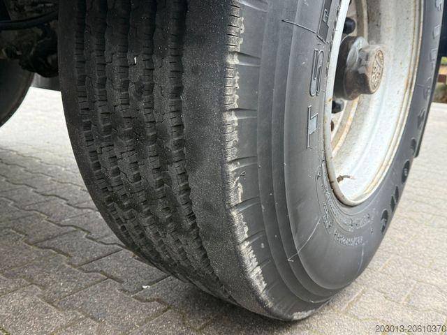 Betonszállító teherautó Liebherr Betonmischer Concrete Auflieger 10 m³