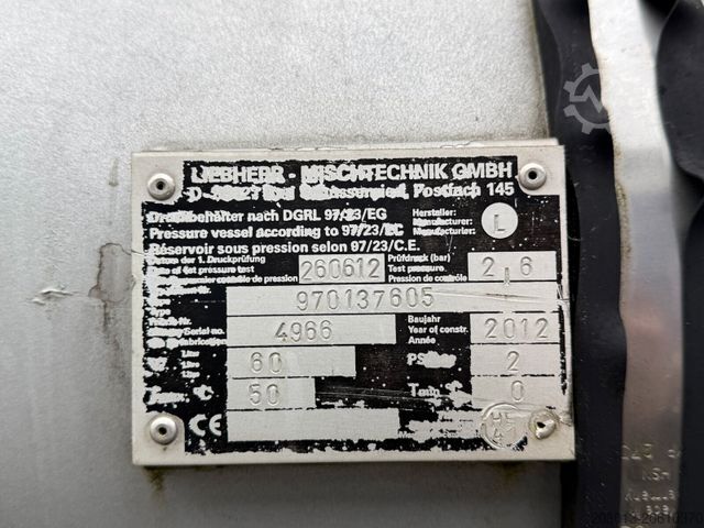 Kamion mikser za beton MAN TGS 18.440 4x4H Eur 5 + Betonauf. Müller 10 m3