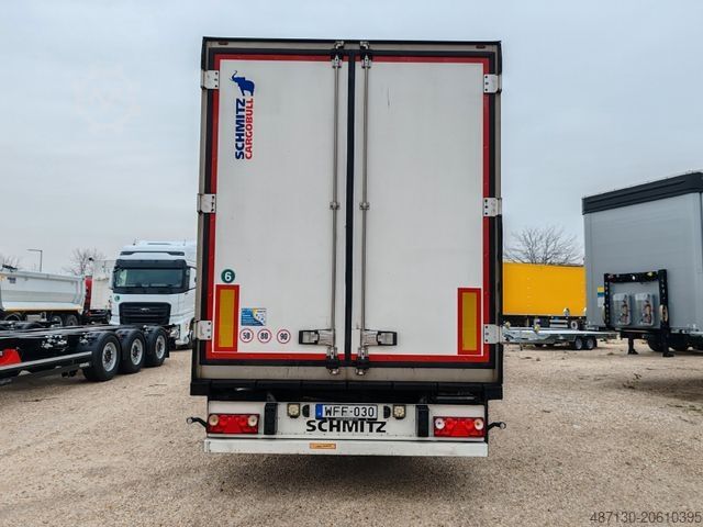 شبه مقطورة مبردة SCHMITZ CARGOBULL SCB SB3
