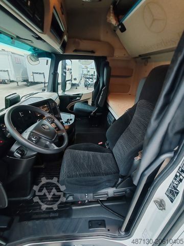 Standard tractor unit MERCEDES-BENZ ACTROS 1851