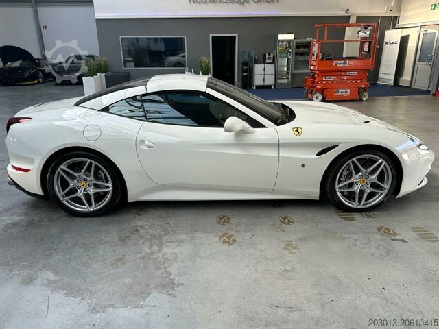 Van FERRARI F149 Cabrio