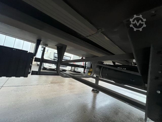 شبه مقطورة مبردة SCHMITZ CARGOBULL SKO 24 * CARRIER MAXIMA 1300 * LIFT * ROLLTOR