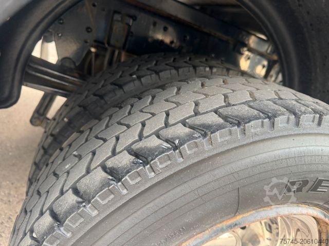 Pick-up kombi MERCEDES-BENZ 814 * PRITSCHE * WENIG KM * SEHR GEPFLEGT *