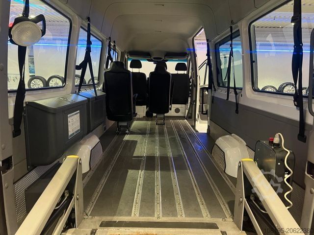 Fourgon surélevé MERCEDES-BENZ Sprinter Maxi *Behindertentransporter/Rollstuhl*