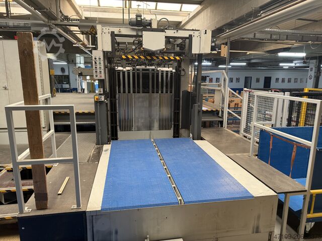 パンチングマシン Bobst SP 142E