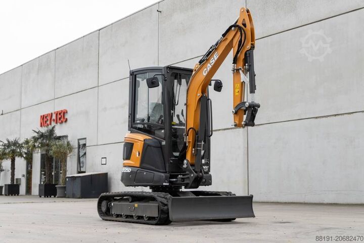 ミニショベル CASE CX 25 D