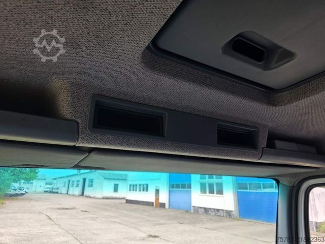 Perdeli panelvan MERCEDES-BENZ 818 Pritsche & Plane, manuelle 6 Gang Schaltung
