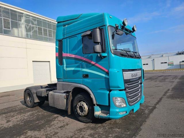 Standart çekici ünitesi DAF XF 410 Space Cab, Euro 6, Standklima