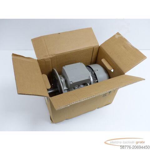 Motor Siemens Siemens 1LA7107-4AA91 Drehstrommotor SN:DU 1102/1321737-001-2 - ! -