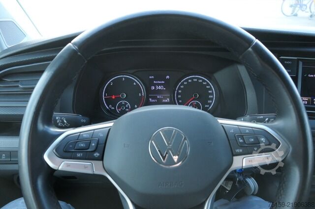 شاحنة بانل Volkswagen T6.1 Transporter 2.0 TDI 4Motion Hochdach Lang Klima Sitz &Standheizung Werkstatteinbau