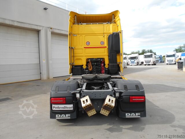 Tracteur routier standard DAF XF 480 SC