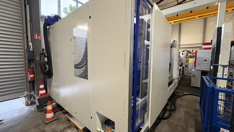 Machine de moulage par injection ENGEL ES 16050-800 DUO