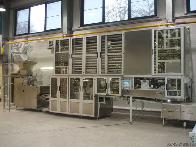 Linea industriale per panini, forno tunnel Koenig- Kemper 