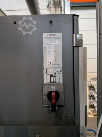 Vertikálne obrábacie centrum CHIRON MILL 2000