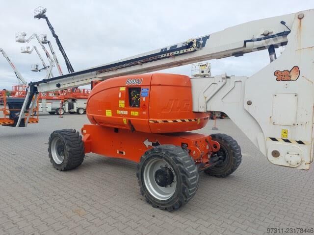  JLG 800AJ