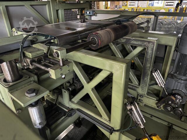 Extrudeuse quadruple Troester 