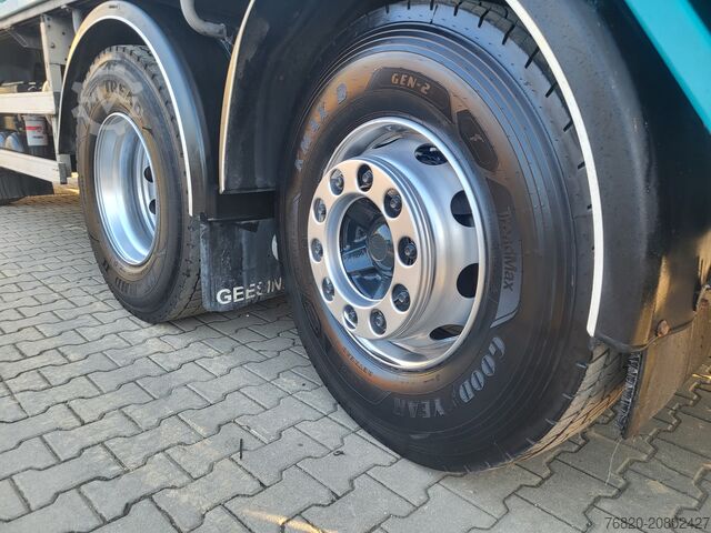 Vuilniswagen Volvo FE 280