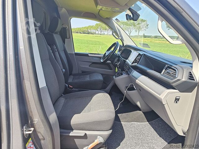 รถสเตชั่นแวกอนหลังคาสูง VOLKSWAGEN TRANSPORTER 2.0 TDI T6.1 BULLI NAP L2H1!