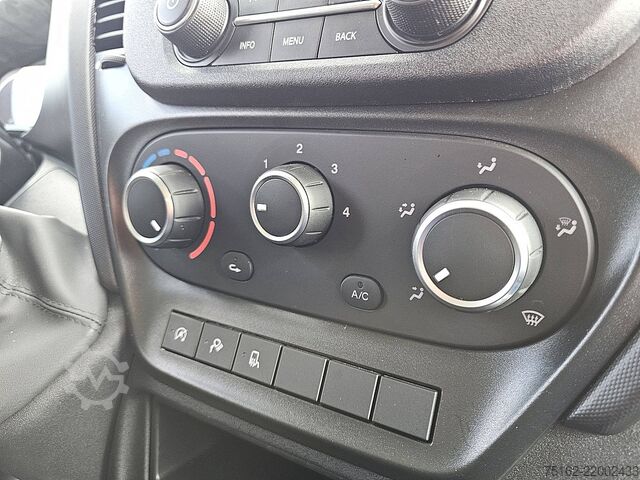 รถสเตชั่นแวกอนหลังคาสูง IVECO DAILY 35S14       L2H2 Automaat