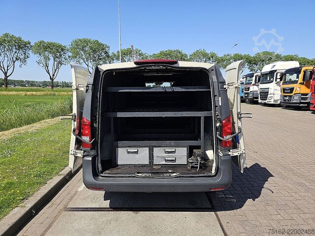 Carrinha de tejadilho alto MERCEDES-BENZ VITO 114 L2 Airco Euro6 136Pk