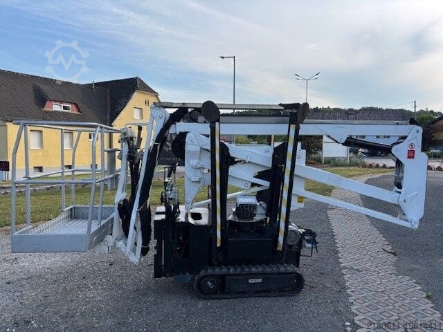 Crawler work platform Oil & Steel Octopussy 14.12 Twin
