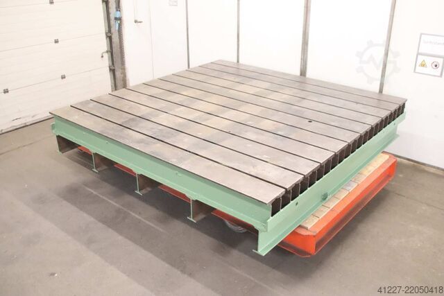 Aufspannplatte mit Nuten unbekannt 3030/3000/H500 mm
