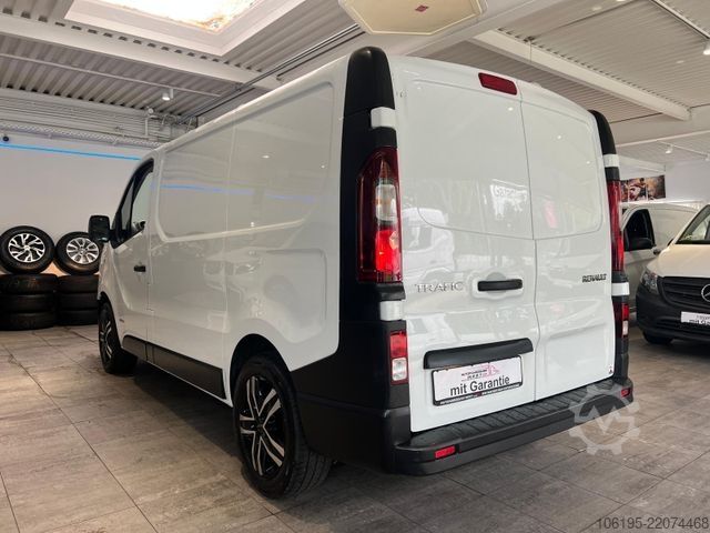 Fourgon tôlé RENAULT Trafic 1,6 dCi Kasten*Garantie*Klima*AHK*