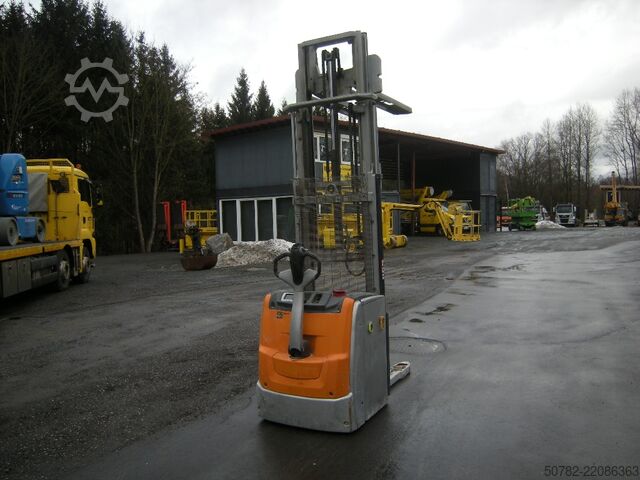 Xe nâng xếp pallet Pallet Stackers Still EXV 16I