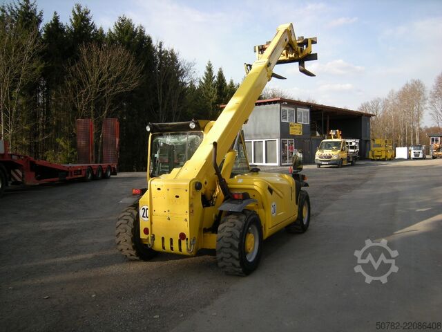 Xe nâng thang cứng Merlo P 25.6 /  S25TD