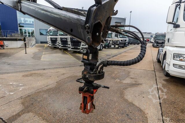 منصة التحميل RENAULT C 380 DXI+Palfinger 26 T/m+5EXT.