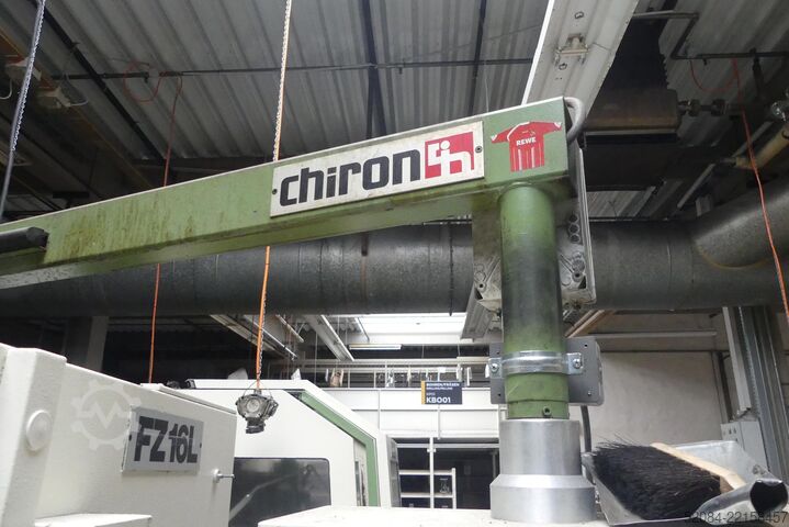 Centro de mecanizado vertical Chiron FZ16L CN