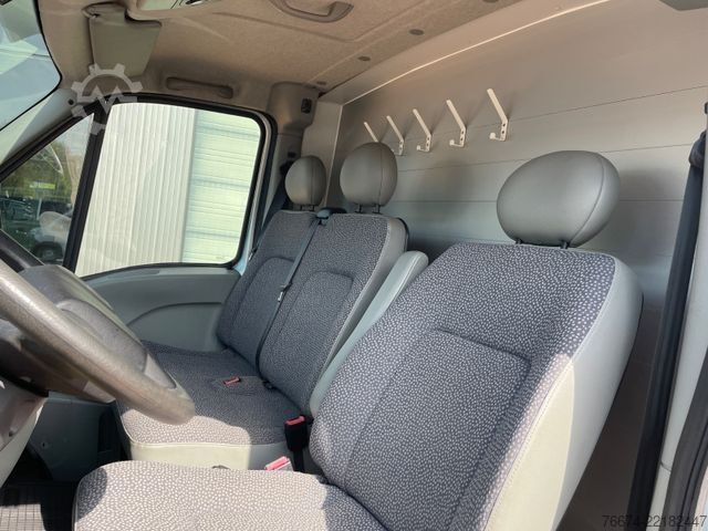 รถขนส่งปศุสัตว์ OPEL Movano 3.0 Pferdetr. Klima,AHK,Luftfederung