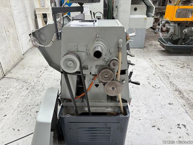 Κεντρικός τόρνος Colchester Triumph 2000 x 50