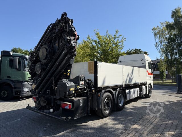Xe tải sàn phẳng MAN TGX 26.480 6X2 Hiab 422 + Jib + Winde