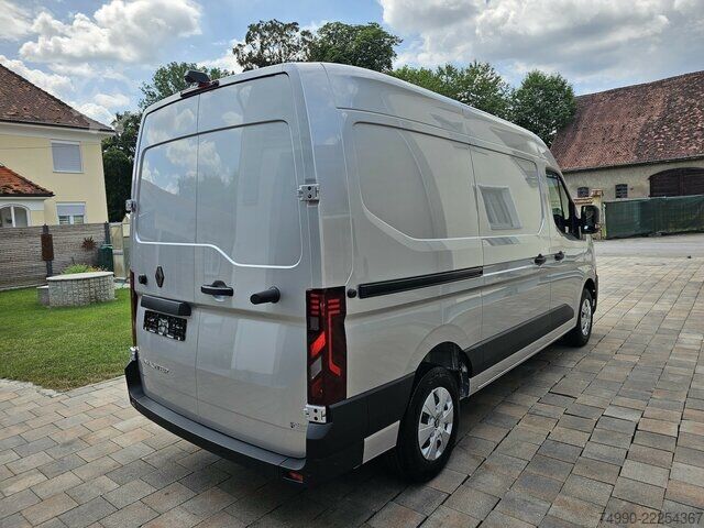 Skåpbil Renault Master L2H2 170 10` TFT Kamera LED Sitzheizung