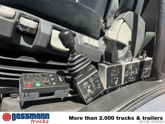 Camion benne à bras amovible MAN TGS 35.440 8x4 BL, Meiller 19.62, Atlas Kran