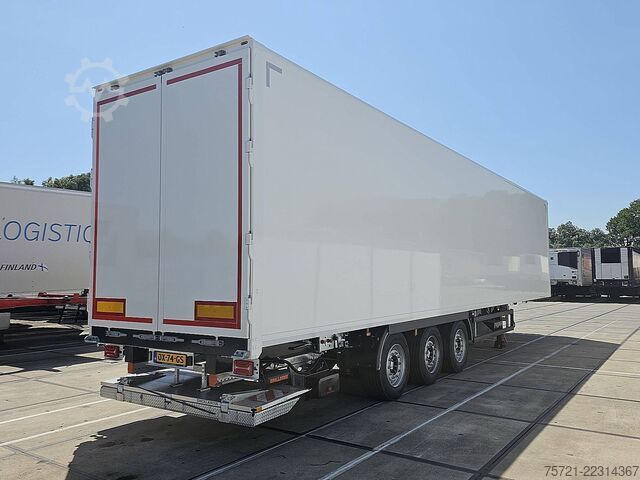 حقيبة سفر SYSTEM TRAILERS HEAVY DUTY PLYWOOD TAILLIFT 2x LIFTAXLE
