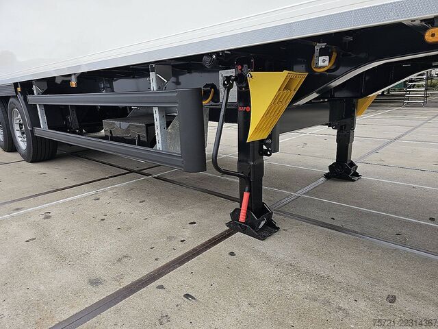 حقيبة سفر SYSTEM TRAILERS HEAVY DUTY PLYWOOD TAILLIFT 2x LIFTAXLE