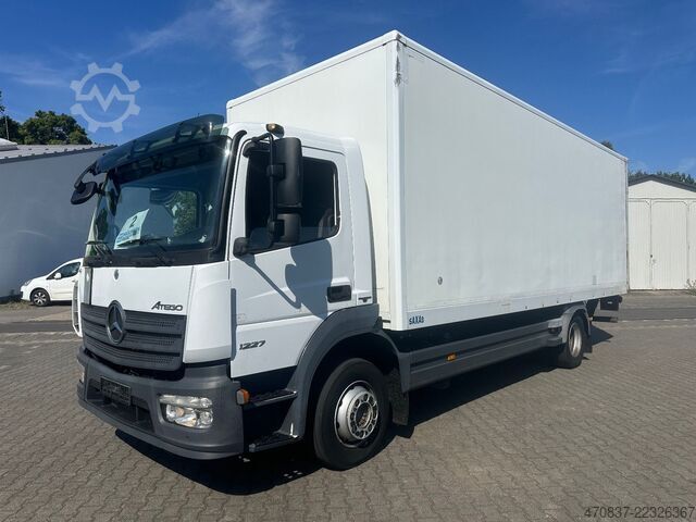 LKW mit Kofferaufbau MERCEDES-BENZ Atego 1227 / LBW / Klima / EURO 6