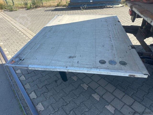 LKW mit Kofferaufbau MERCEDES-BENZ Atego 1227 / LBW / Klima / EURO 6