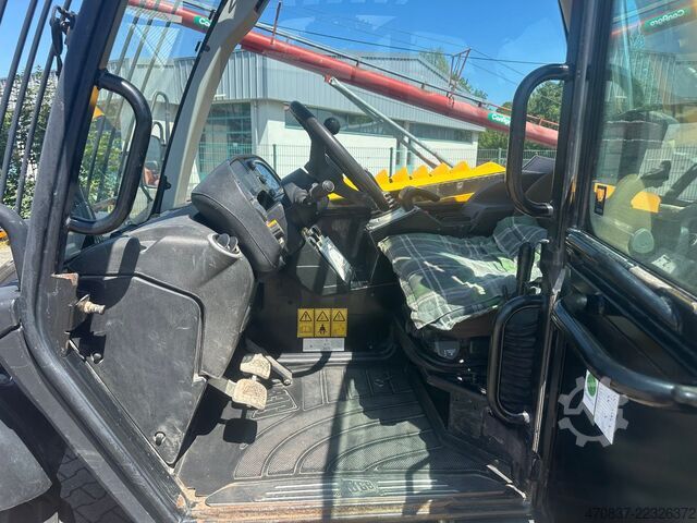 Teleskopický manipulátor JCB 541-70 Wastemaster / 4x4x4 / Klima