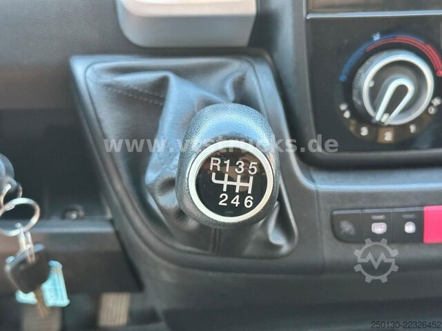 ऊंची छत वाली वैन FIAT Ducato Kasten 35 140 L2H2 Sortimo Fahrzeugregal