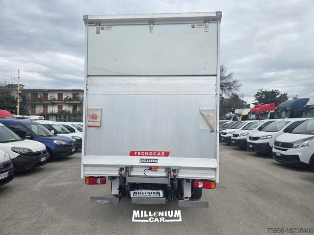 Furgonetă PEUGEOT BOXER 2021 FURGONE 4,40 SPONDA