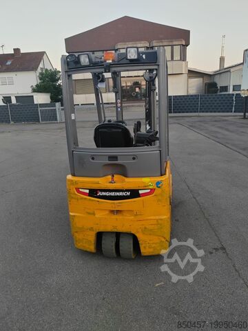 Elektrisk – 3 hjul Jungheinrich EFG216k