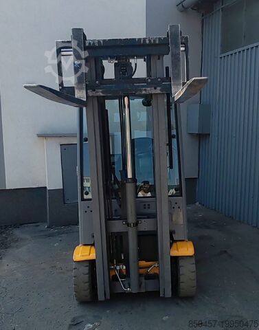 Electric - 3 wheels Jungheinrich EFG216 2021y/ 3.3m free lift/ 8096h
