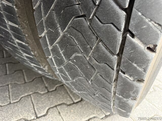 Krautuvas sumontuotas ant sunkvežimio Daf XF440 6X2 Palfinger PK 34002 bis 29 Meter