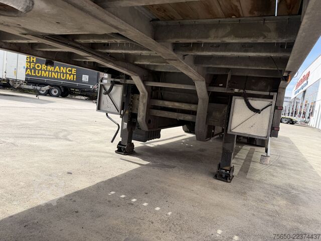 Low loader semitrailer Möslein STO 3 Schwebheim  3 Achs Satteltieflader Plato 45 t GGfür Fertigteile, Baumaschinen