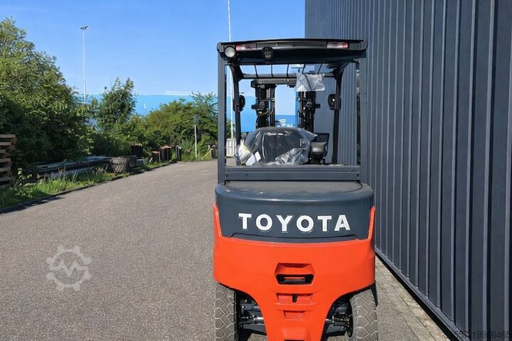 Viljuškar Toyota Traigo 80 9FBM25T | 2024