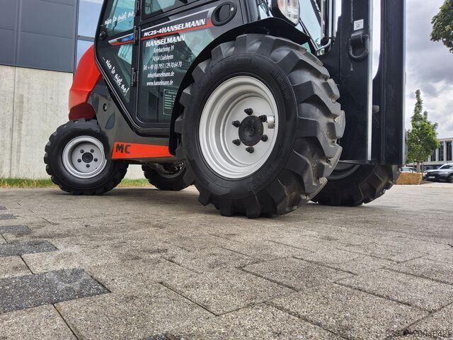 Forklift seluruh medan Manitou MC 25-4